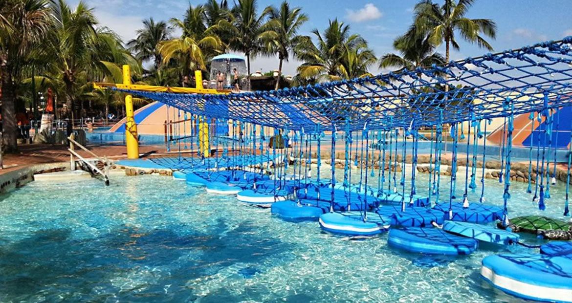 Olimpia Park Resort O Mais Divertido Resort Em Frente Ao Thermas Dos Laranjais - Pague Em Ate 12 Vezes Екстер'єр фото